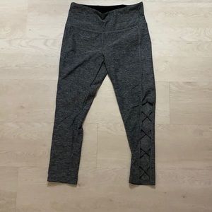 Gray capri workout leggings